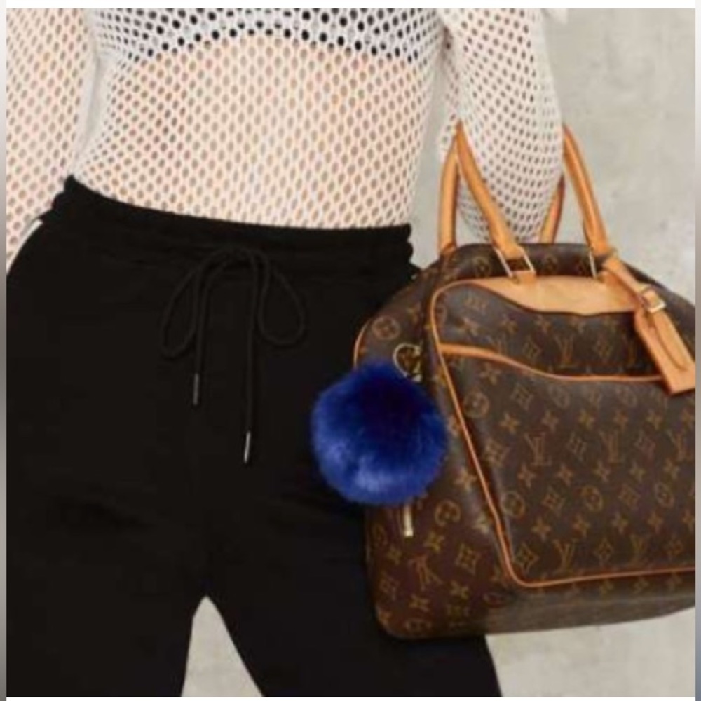 🎈Sale🎈NWT Nasty Gal Faux Fur Key Chain